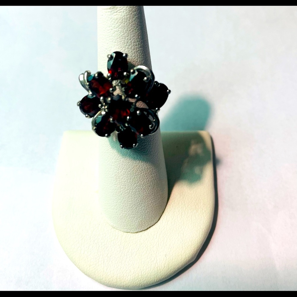 Garnet Floral Ring 925 Silver - Picture 10 of 14